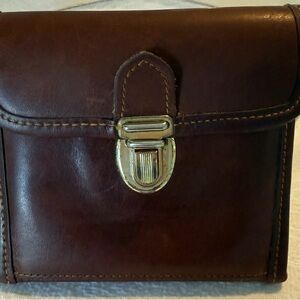 Elegant Brown Leather Men's Wallet